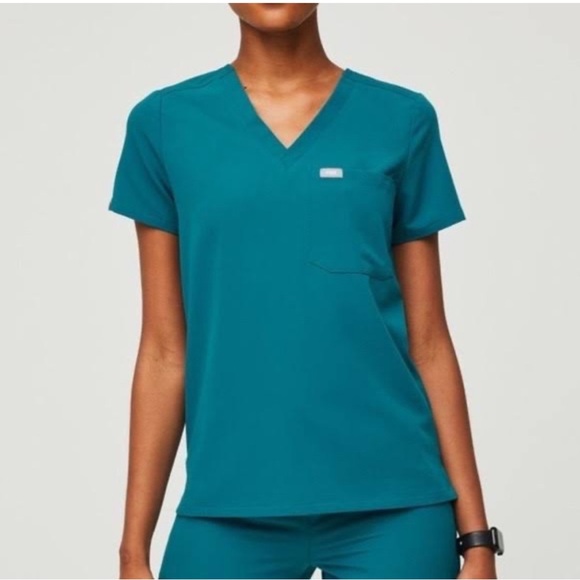 Figs Pacific Blue Catarina One Pocket Scrub Top Size XL NWT - Picture 8 of 8